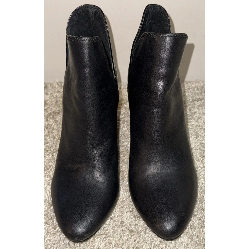 Women's STEVE MADDEN Black Crocodile Heel Slip On Leather Booties Size 7M